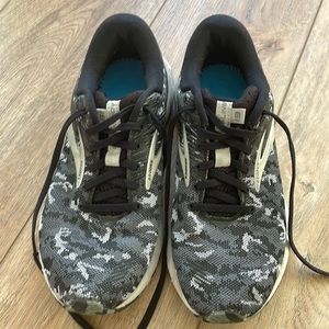 Brooks adrenaline running shoes